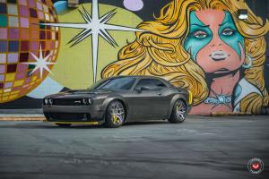 Dodge Challenger SRT Hellcat on Vossen Wheels (HC-3 (3-Piece)) 2019 года